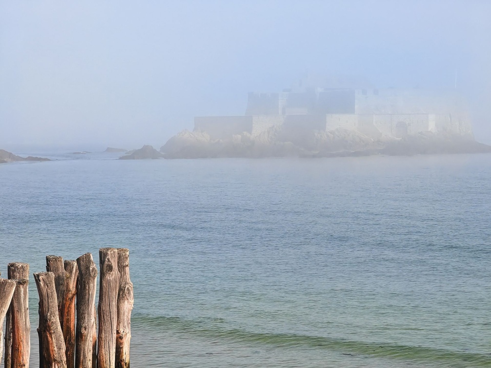 0831_Saint Malo_240508_JLrbhv_Fort National.jpg