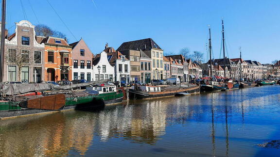 NL-Tiur - Thorbeckegracht in Zwolle