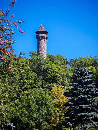 Eifel/Pfalz-Tour: Aussichtsturm Wildenburg